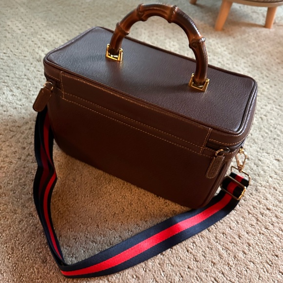 Auth GUCCI Bamboo and Leather Vanity with Mirror - Picture 4 of 4